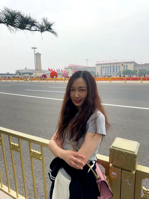 冯敏1_副本.jpg