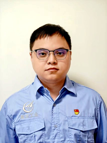 王文俊工作照2_副本.jpg